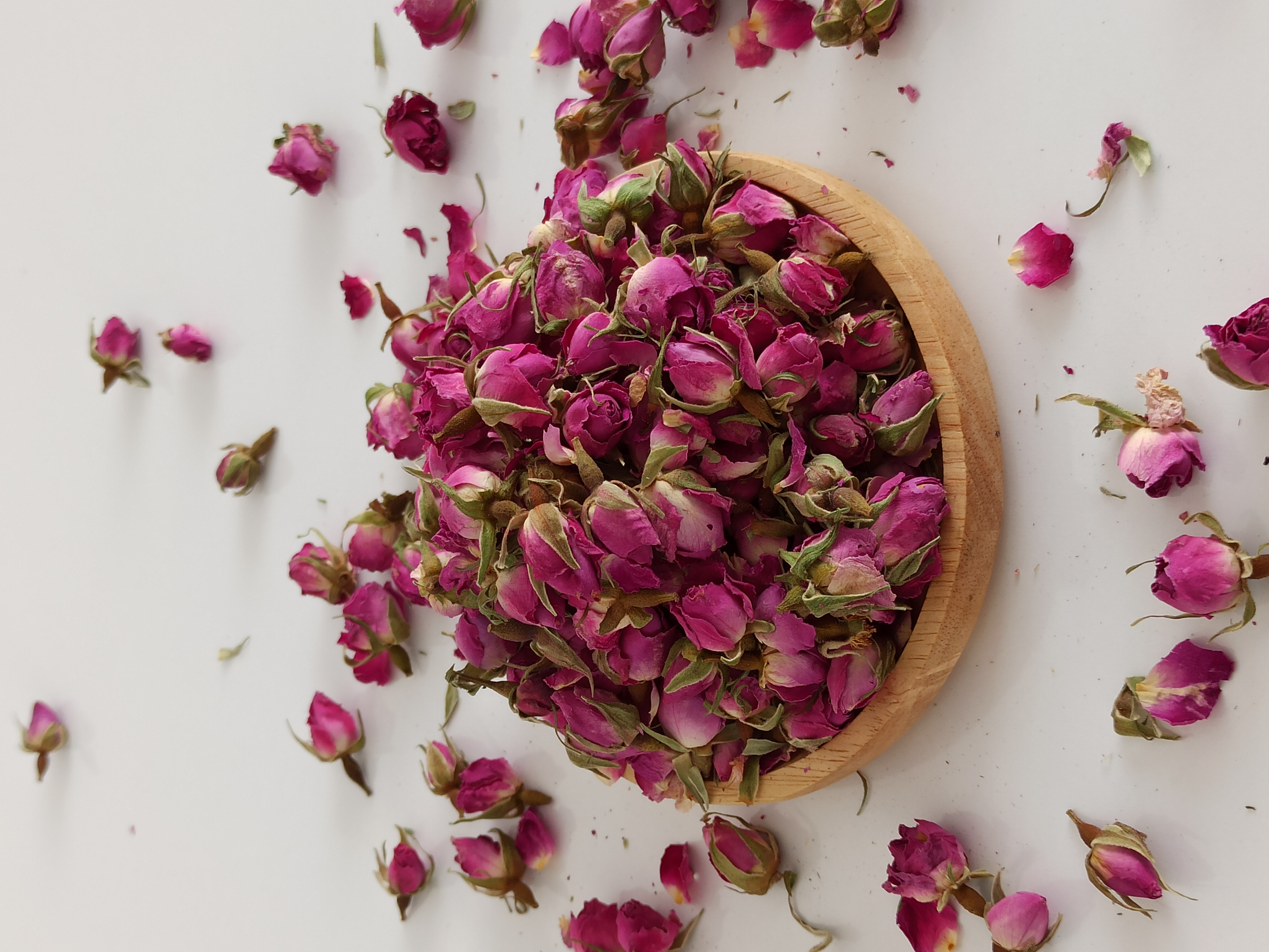 گل محمدی خشک