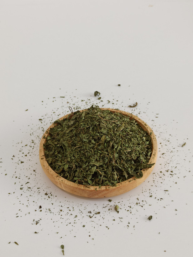 نعنا خشک درجه یک